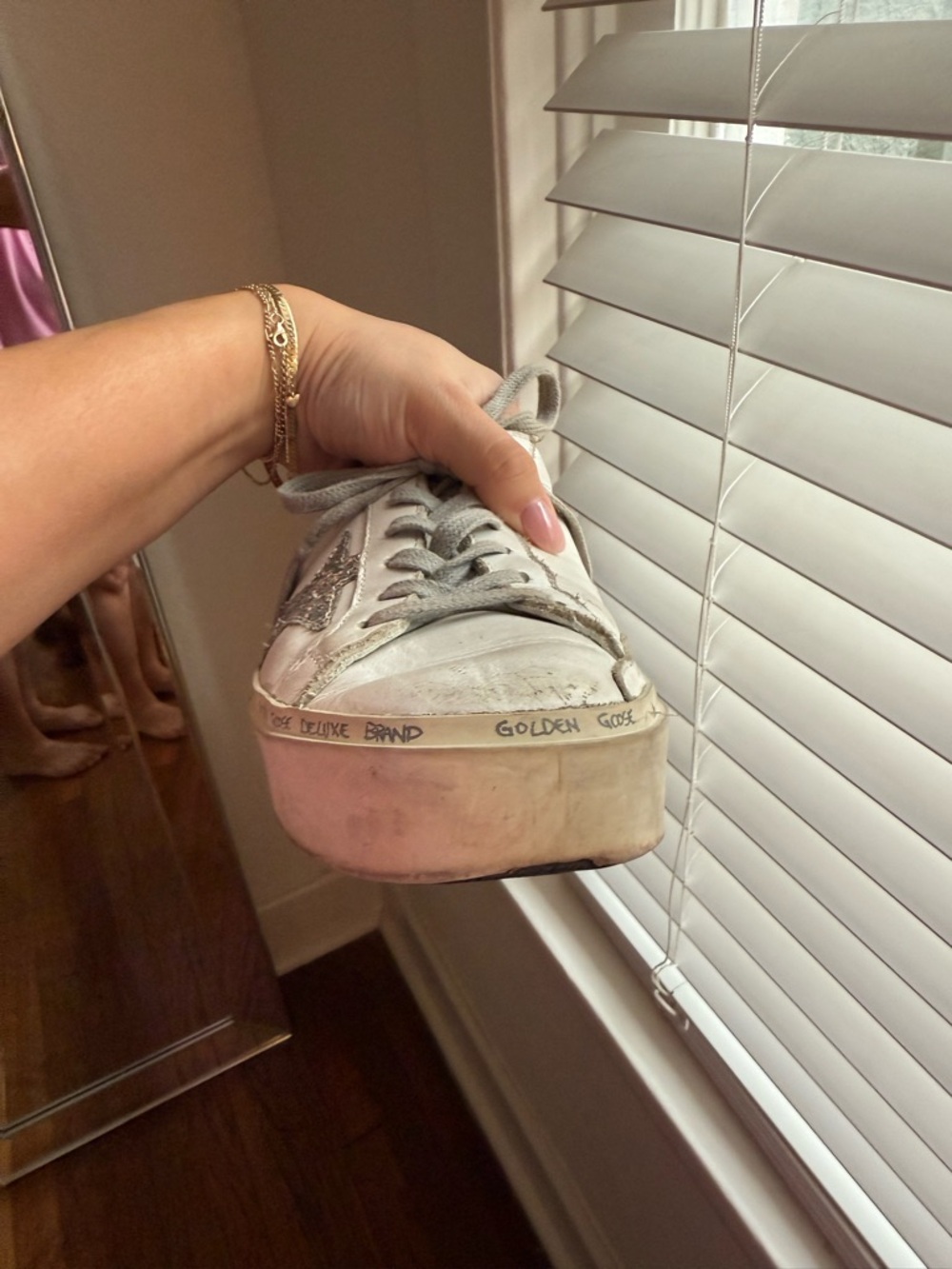 Golden Goose Sneakers - Picture 5 of 9